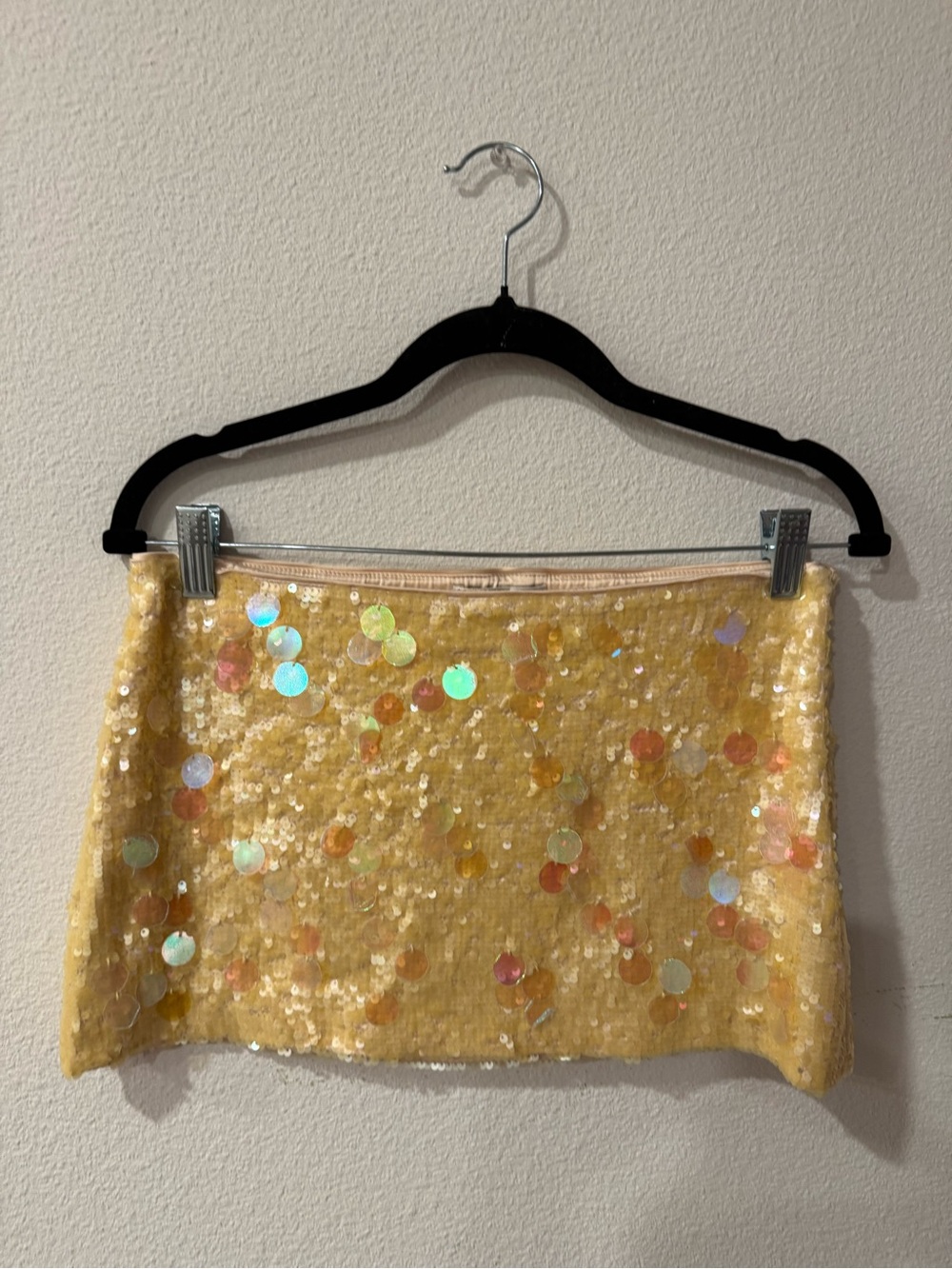 GUIZO Yellow Sequin Mini Skirt